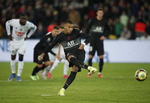 PSG snatched victory against "Angers"