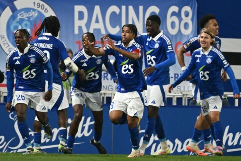 PSG succumbed to 'RC Strasbourg' club fighting for Champions League positions