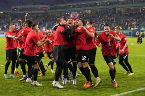 Victory for Freiburg brings them closer to qualifying for the Champions League.