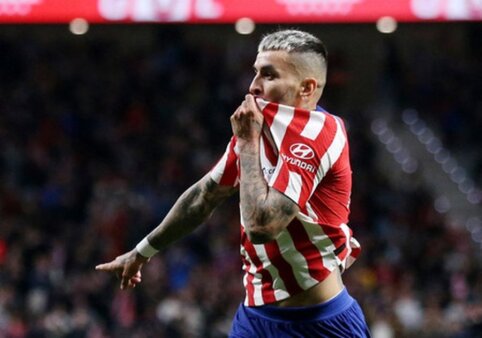 A. Correa bid farewell to fans in tears and will compete in Mexico