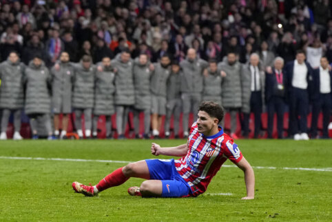 E. Cerezo: "J. Alvarez will continue to be an 'Atletico' club player."