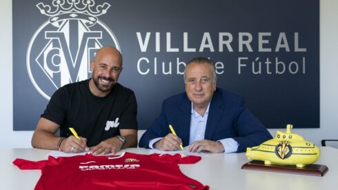 P. Reina will end his professional football career after the season.