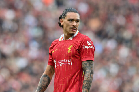 Completed D. Nunez's career stage at the 'Liverpool' club
