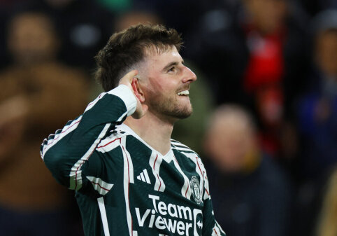 M. Mount will continue to compete in the Manchester United team.