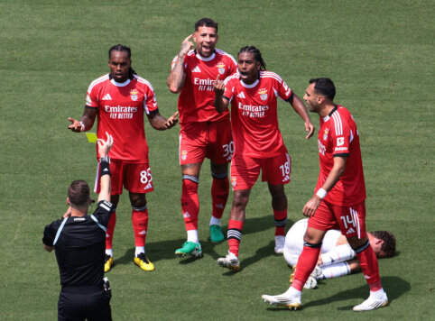 World Club Cup: "Benfica" knocked "Bayern" down.