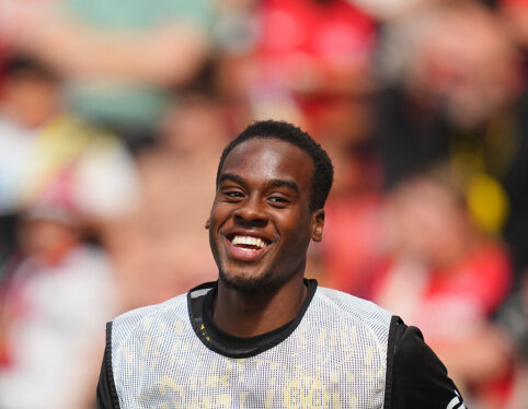 J. Gittens moves to Chelsea