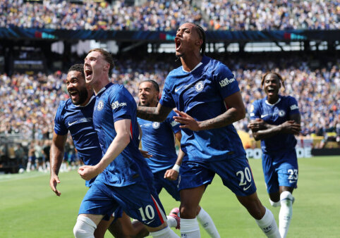 Chelsea dominated PSG in a single half and became champions.