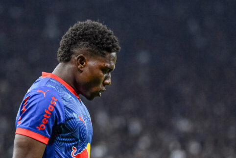 Arsenal club reached a verbal agreement with defender C. Mosquera