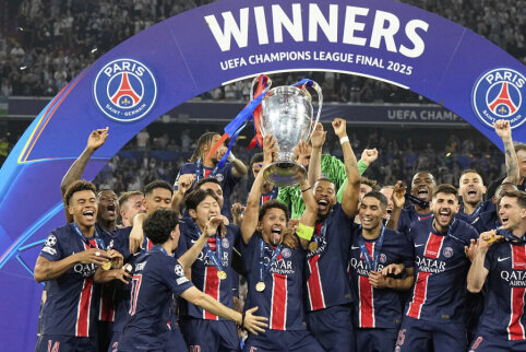 The PSG club presented a promising goalkeeper from Brazil.