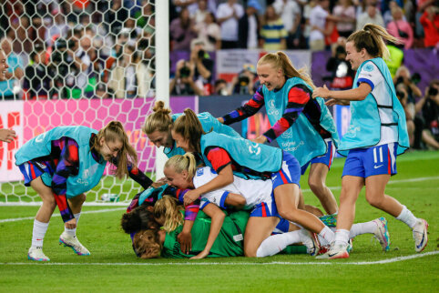 At the European Football Championship – an impressively inaccurate penalty series and England's triumph in the quarter-finals