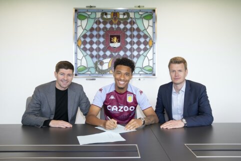 B. Kamara will play in the Aston Villa team for another five years.