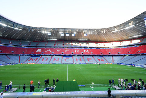 Bayern and Borussia teams will compete for the director of the Frankfurt club.