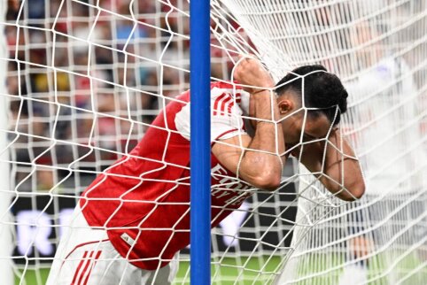 In the control match of the North London derby, Tottenham defeated Arsenal.