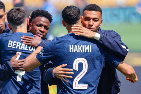 K. Mbappe: Hakimi behaves well even when he drinks alcohol.