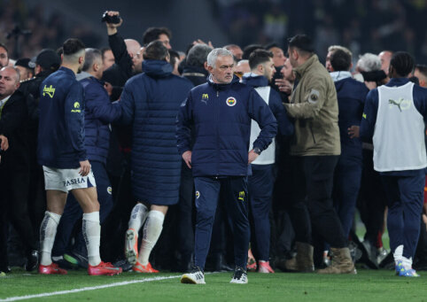 Fenerbahce reached the final stage of the Champions League.