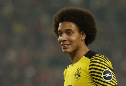 A. Witsel officially joined the 'Girona' team.