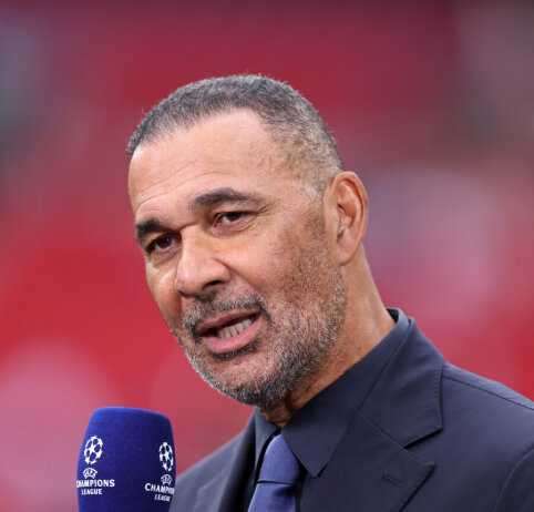 R. Gullit highlights examples of players who left: 'The problem is Manchester United'