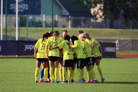 Gintra broke the Romanian champions and advanced to the Champions League qualifying final.