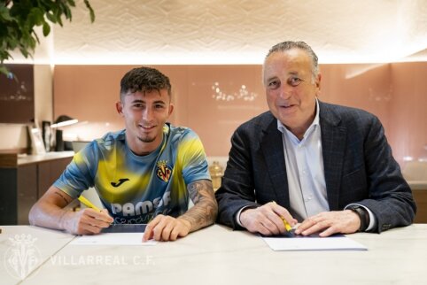 Y. Pino officially joined the Crystal Palace club