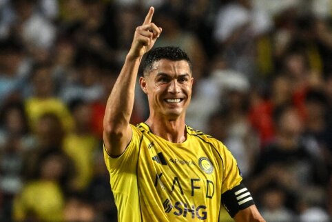 C. Ronaldo reached his 940th career goal