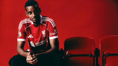 Official: Liverpool has signed A. Isak for a British record