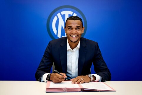 Official: M. Akanji strengthens the Inter team