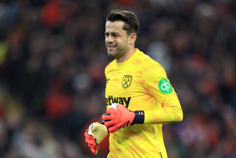 L. Fabianski has returned to the West Ham team