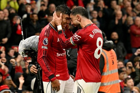 In a match marked by red cards – 'Man Utd' victory against 'Chelsea'