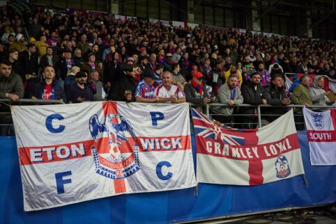 During the 'Dynamo' and 'Palace' match – English chants mocking Russia