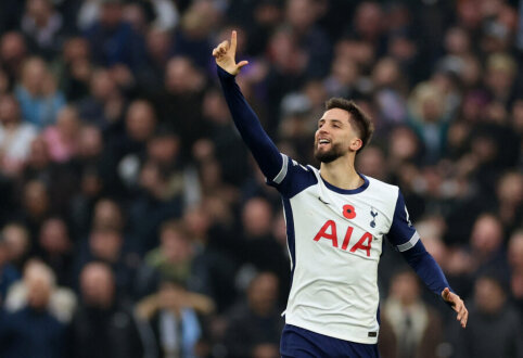 Tottenham extended the contract with R. Bentancur