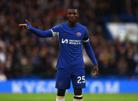M. Caicedo: "I will continue to work to become a legend of the Chelsea team."