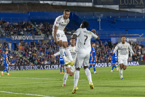 K. Mbappe's goal helped 'Real' triumph against nine 'Getafe' players.