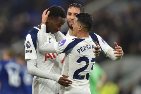 Tottenham crushed Everton away
