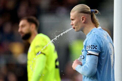 Manchester City, with the excellent E. Haaland, overpowered the Bournemouth team.