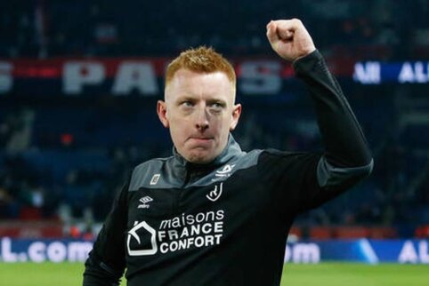 Southampton dismissed W. Still after his revelation in France