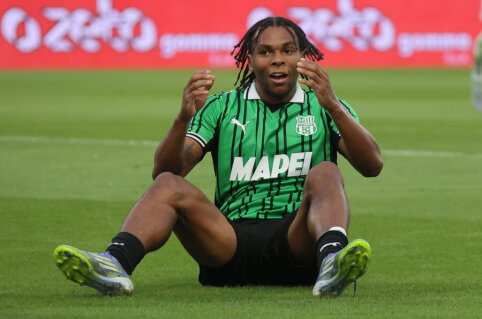 Sassuolo crushed the struggling Atalanta club away.