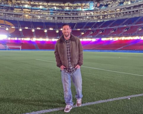 J. Laporta: 'We intend to build a statue of L. Messi near the Camp Nou stadium'