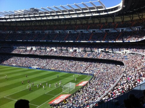 NFL fans outraged by burgers at the Santiago Bernabéu stadium