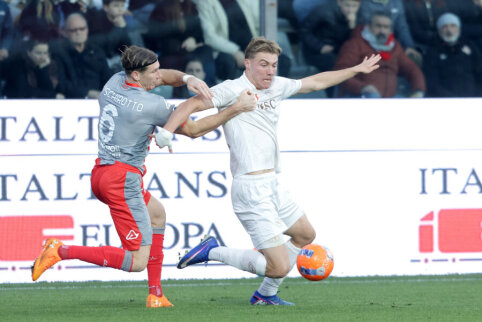 AC Milan and Napoli secured victories in Italy