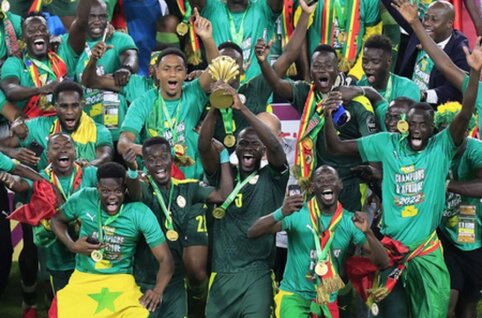 The Senegal national team reached the quarterfinals of the Africa Cup.