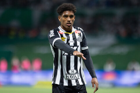 Santos rejected Tottenham's offer for a talented defender.