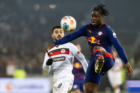 RB Leipzig secured victory against St. Pauli right at the end.