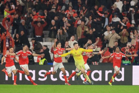 Incredible: Benfica's goalkeeper snatched a ticket to the knockout stage with a last-minute shot, leaving Real out of the top eight.