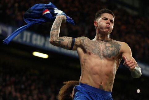 Chelsea overcame West Ham in a dramatic battle