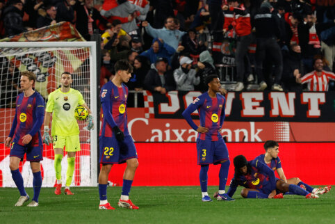 Barcelona, having slipped in the tournament standings, fell in Girona.