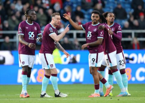 Incredible: in a dramatic 7-goal thriller, the Burnley team ended up empty-handed after VAR decisions