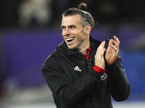 G. Bale named which team offered a higher amount for him after his Tottenham period.