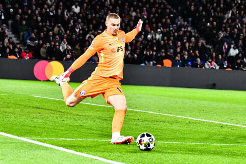 L. Rosenior defended F. Jorgensen regarding mistakes in the Champions League match.