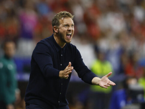 Man Utd has selected five candidates for the head coach position