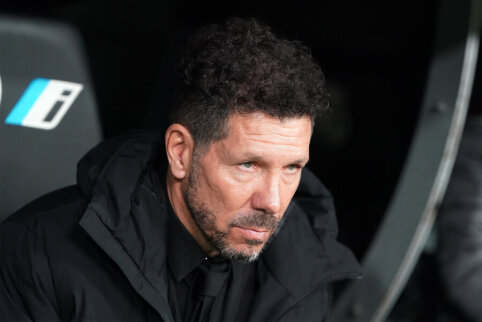 D. Simeone criticized the referees' performance after the loss.
